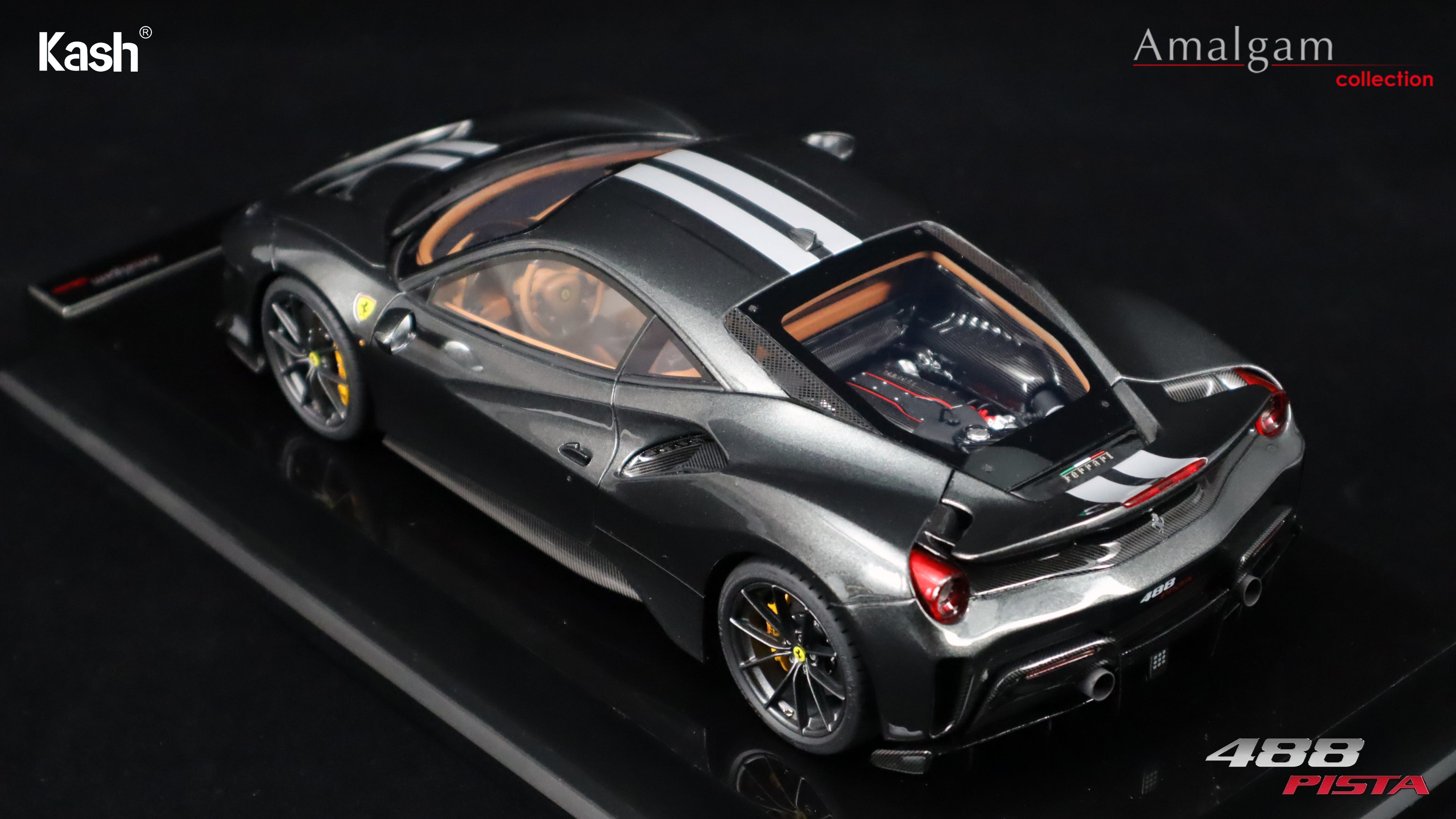 Kash Customized x Amalgam Collection 1/18 Ferrari 488 Pista Grigio Silverstone Limited 50pcs M6283-SC3