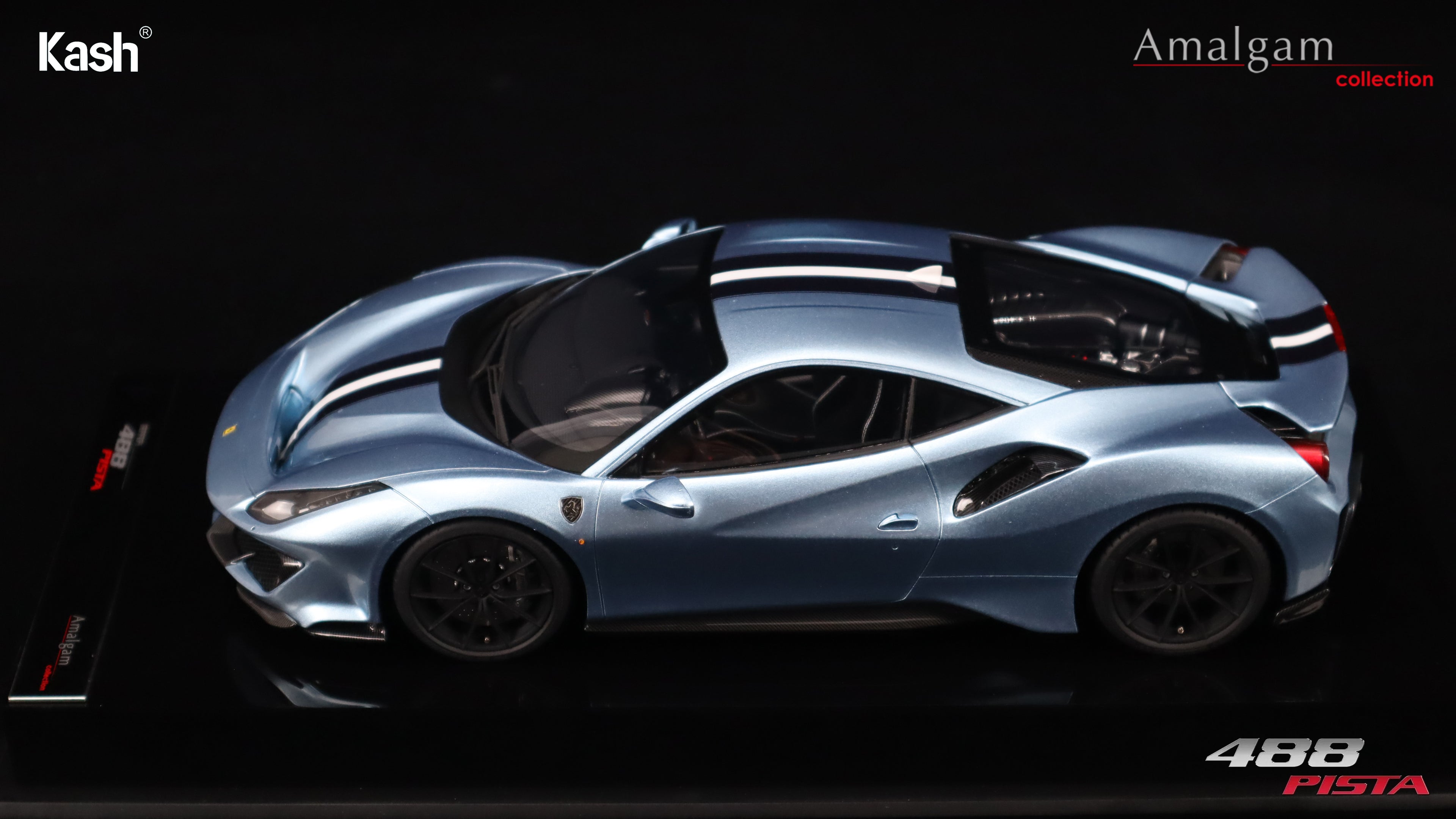 Kash Customized x Amalgam Collection 1/18 Ferrari 488 Pista Blu Avio Limited 50pcs M6283-SC6